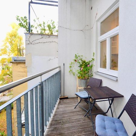 Beautiful Flat Next To Karlskirche เวียนนา ภายนอก รูปภาพ